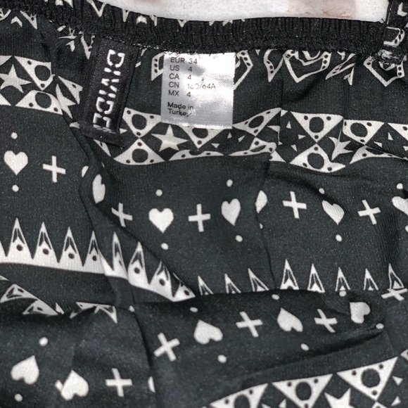 Romper - Picture 2 of 2